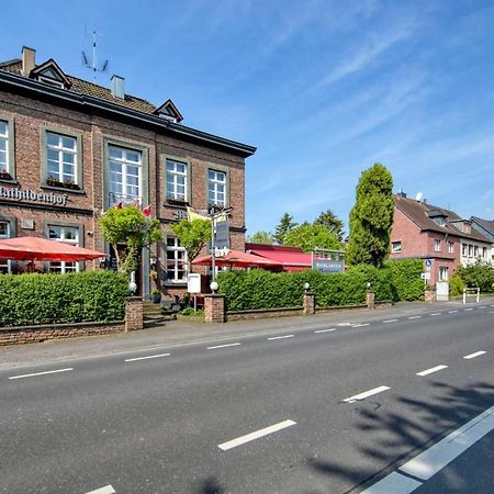 Hotel Restaurant Mathildenhof พุลไฮม์ ภายนอก รูปภาพ